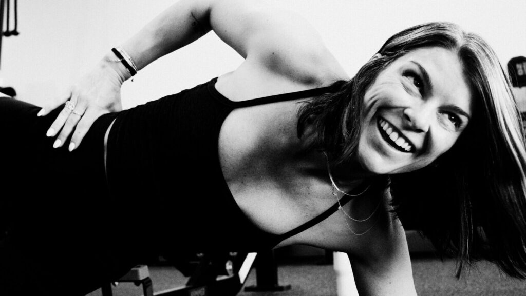 Female mountain athlete strength training with Alpine Performance Labs in Carbondale, CO.